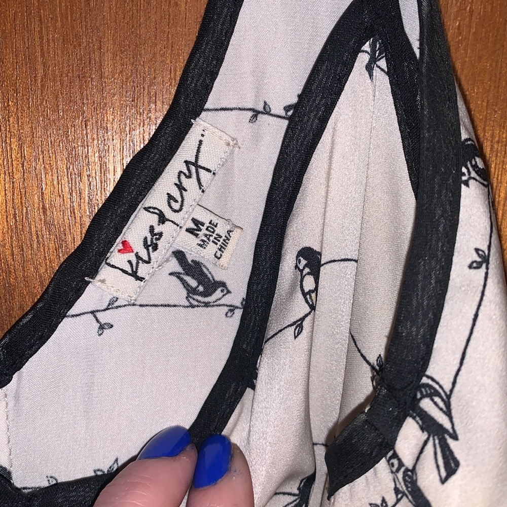 Flowy bird tank - Picture 6 of 6